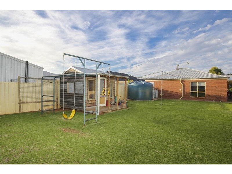 210 Pitman Avenue, Buronga NSW 2739