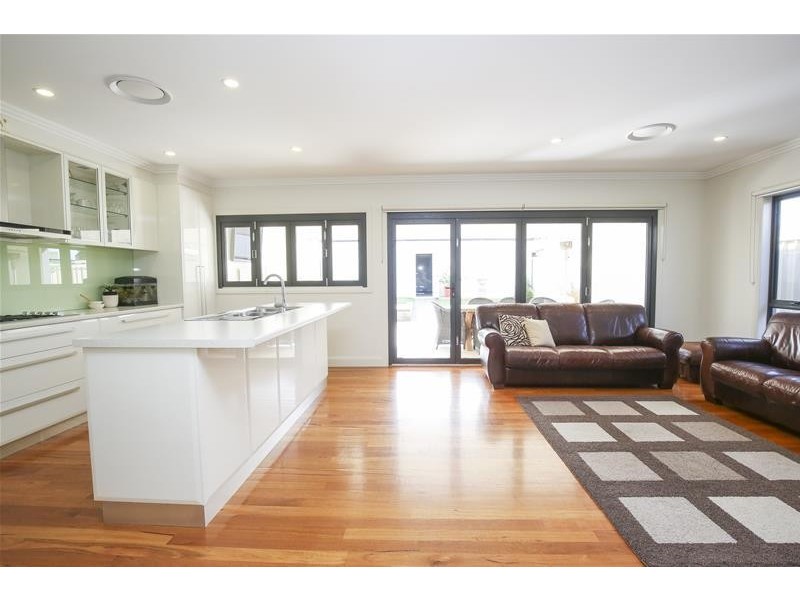 37 Magnolia Avenue, Mildura VIC 3500