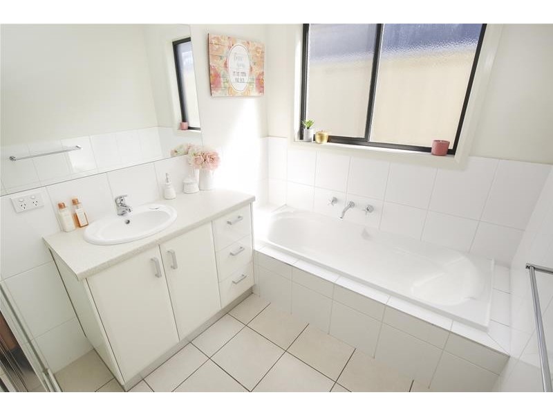 37 Magnolia Avenue, Mildura VIC 3500