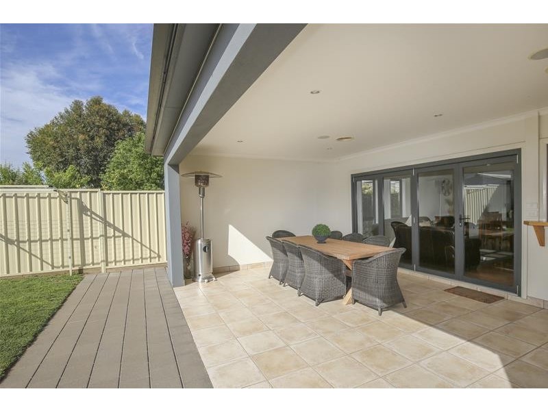 37 Magnolia Avenue, Mildura VIC 3500