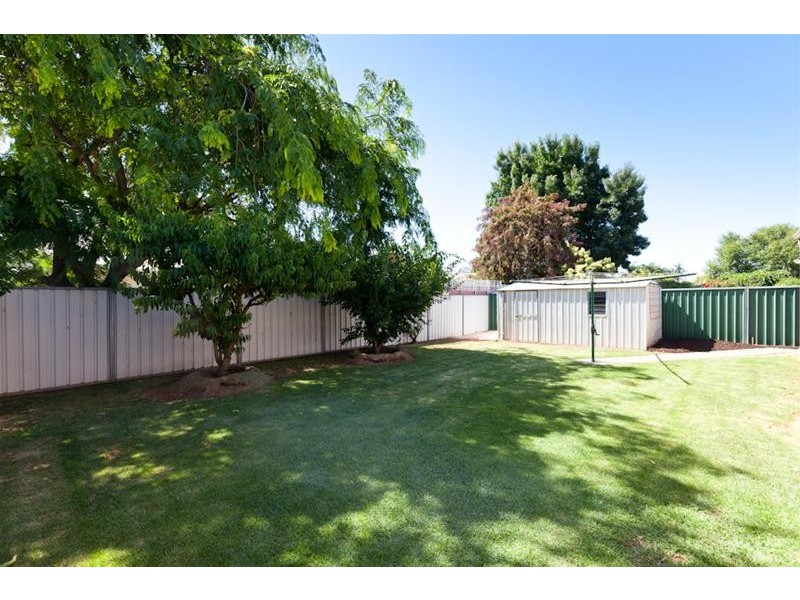 6 Carmela Court, Mildura VIC 3500