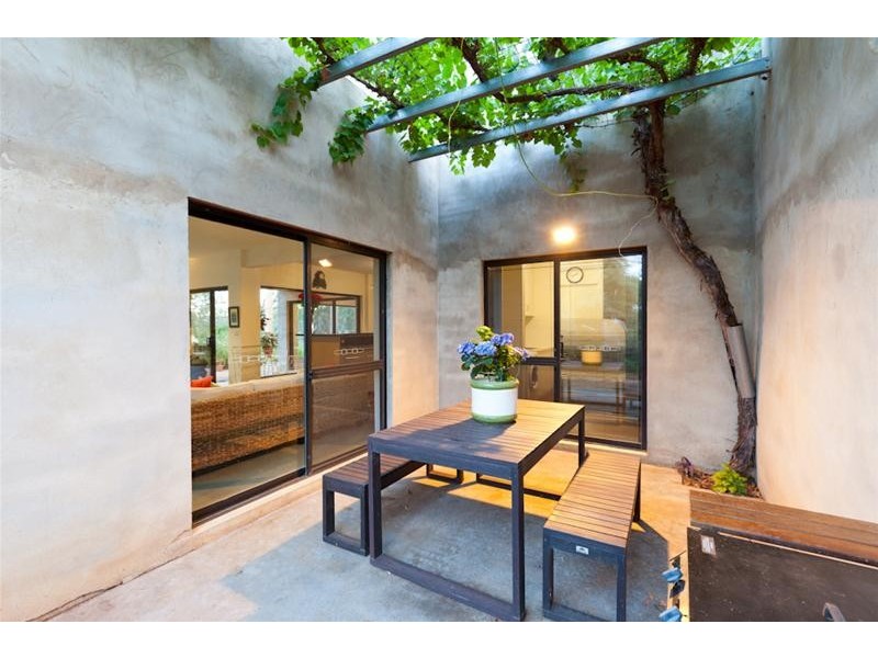 8 River Drive, Buronga NSW 2739