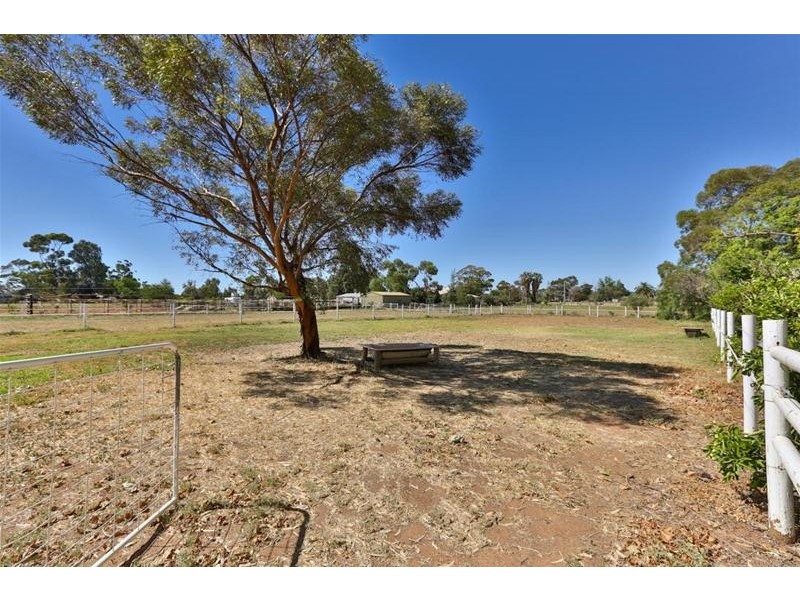 3027 Sixteenth Street, Irymple VIC 3498