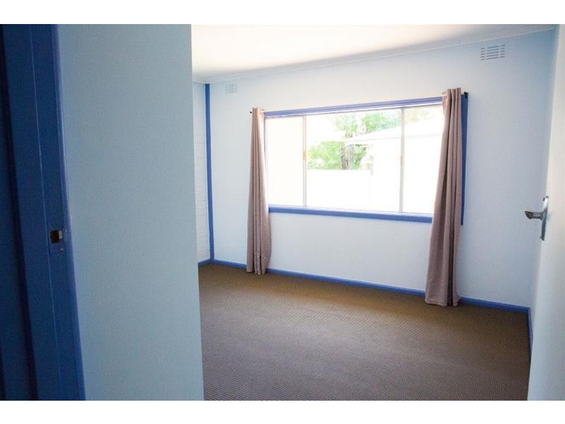 2/10 Cameron Avenue, Mildura VIC 3500