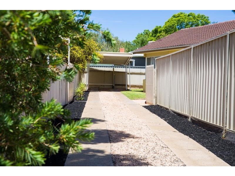 2/10 Cameron Avenue, Mildura VIC 3500