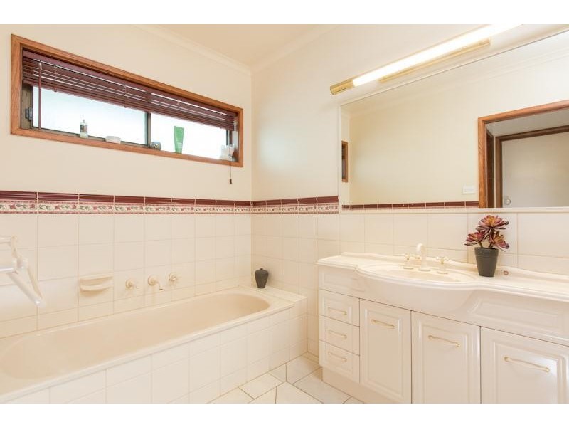 18 Eulinga Drive, Mildura VIC 3500