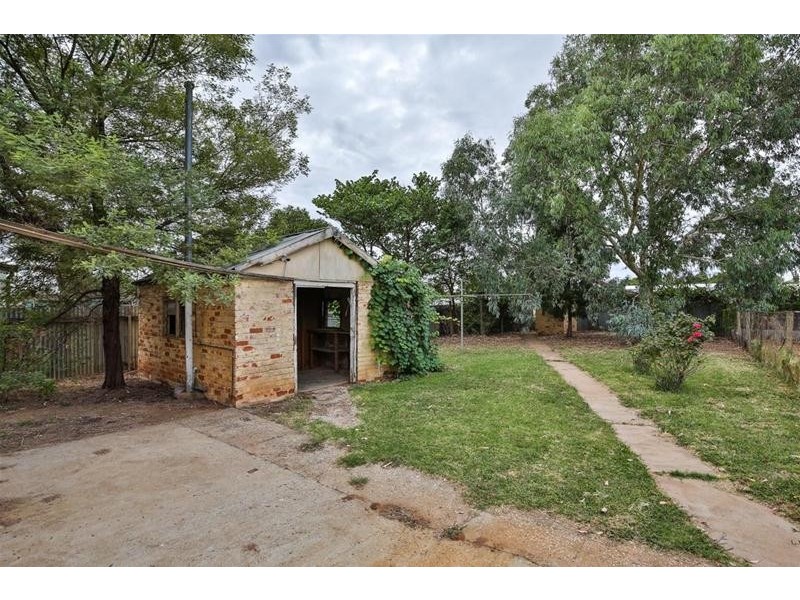 32 Laurel Street, Red Cliffs VIC 3496