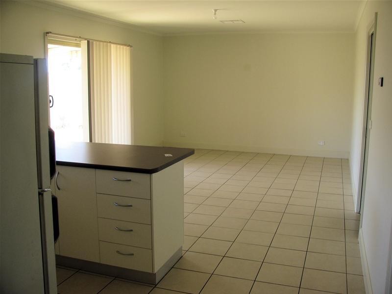 2/5 Golden Grove, Red Cliffs VIC 3496