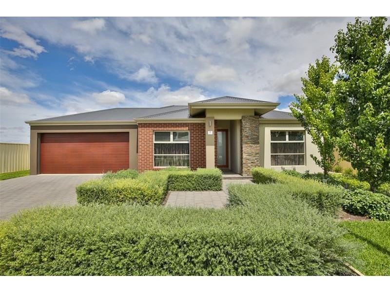 9 Cosgrove Court, Mildura VIC 3500