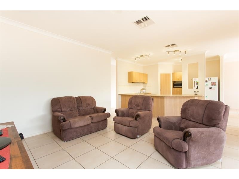 2 Oxley Court, Mildura VIC 3500