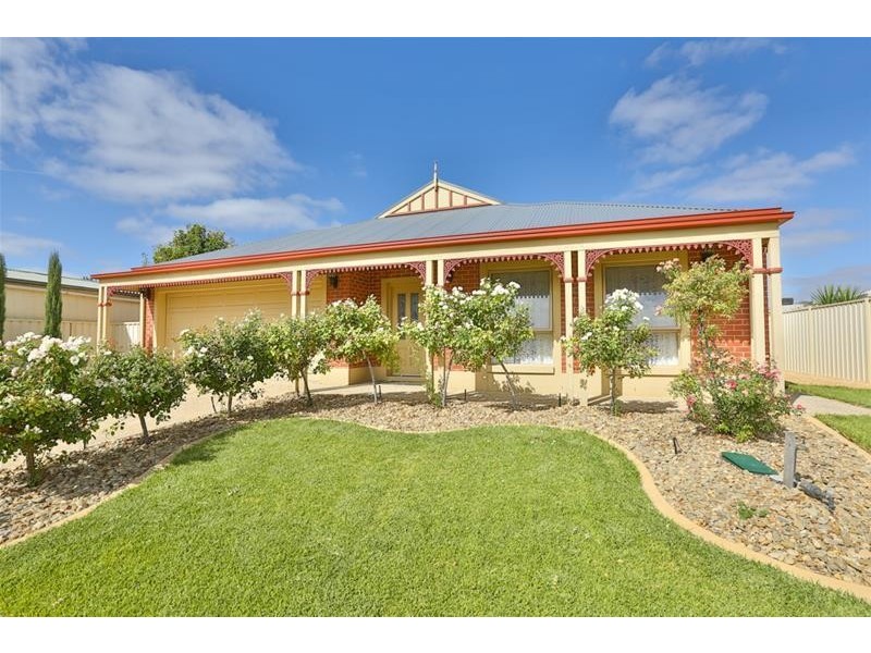 2 Oxley Court, Mildura VIC 3500