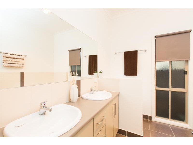 2/5 Melia Street, Red Cliffs VIC 3496