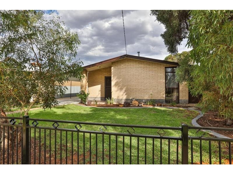 6 Barry Avenue, Mildura VIC 3500