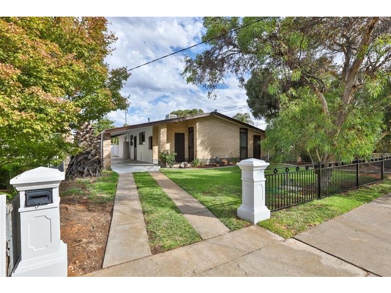 6 Barry Avenue, Mildura VIC 3500