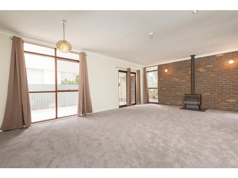 6 Barry Avenue, Mildura VIC 3500