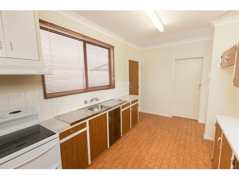 6 Barry Avenue, Mildura VIC 3500