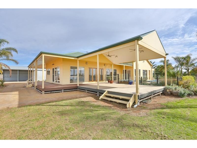 158 Seventeenth Street, Cabarita VIC 3505