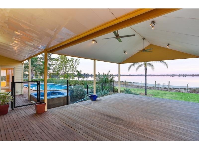 158 Seventeenth Street, Cabarita VIC 3505