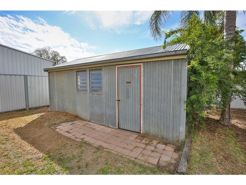 4 Logan Avenue, Mildura VIC 3500