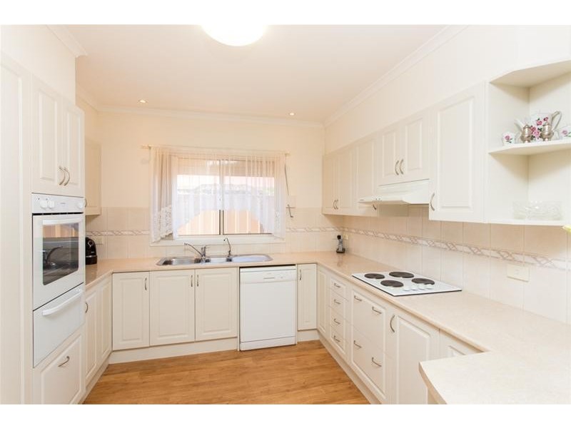 20 James Cook Drive, Mildura VIC 3500