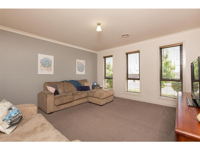 7 Spitfire Court, Mildura VIC 3500