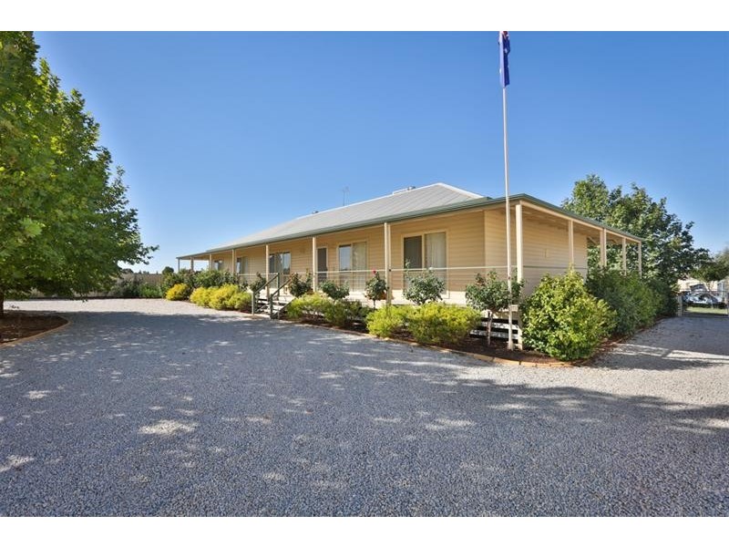 2929 Sixteenth Street, Irymple VIC 3498