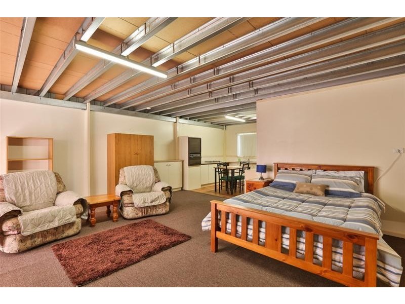 2929 Sixteenth Street, Irymple VIC 3498