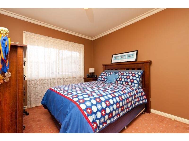 8 James Cook Drive, Mildura VIC 3500