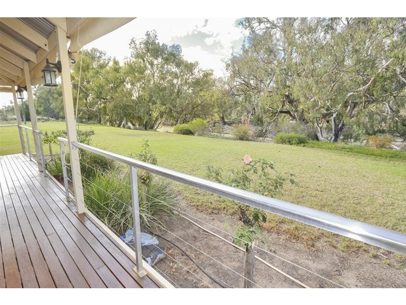 1744 Low Darling Road, Wentworth NSW 2648