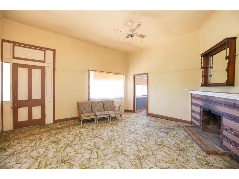 925-927 Irymple Avenue, Irymple VIC 3498