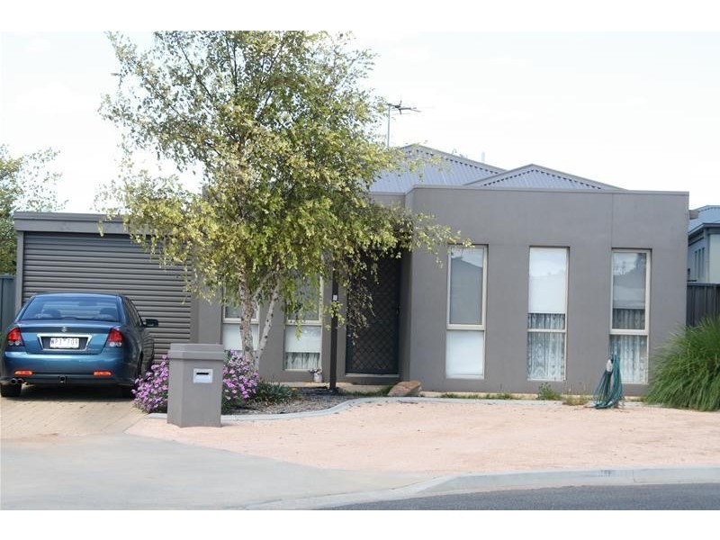 9 Burdekin Court, Red Cliffs VIC 3496