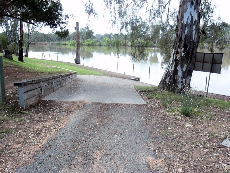 4 Dawn Avenue, Gol Gol NSW 2738