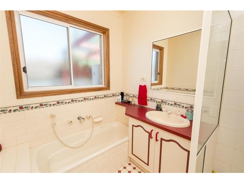 2 Kelvin Avenue, Mildura VIC 3500