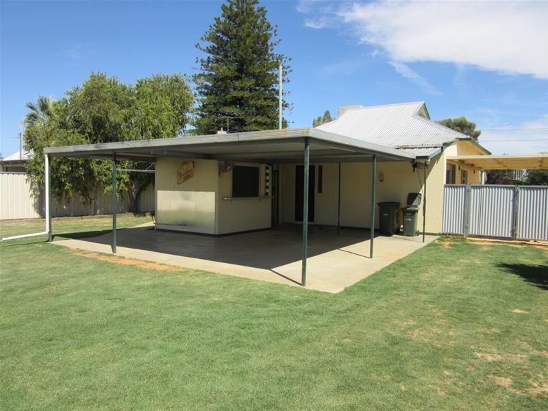 228 Wade Avenue, Mildura VIC 3500