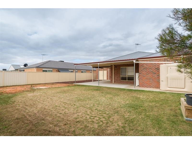 597 Walnut Avenue, Mildura VIC 3500