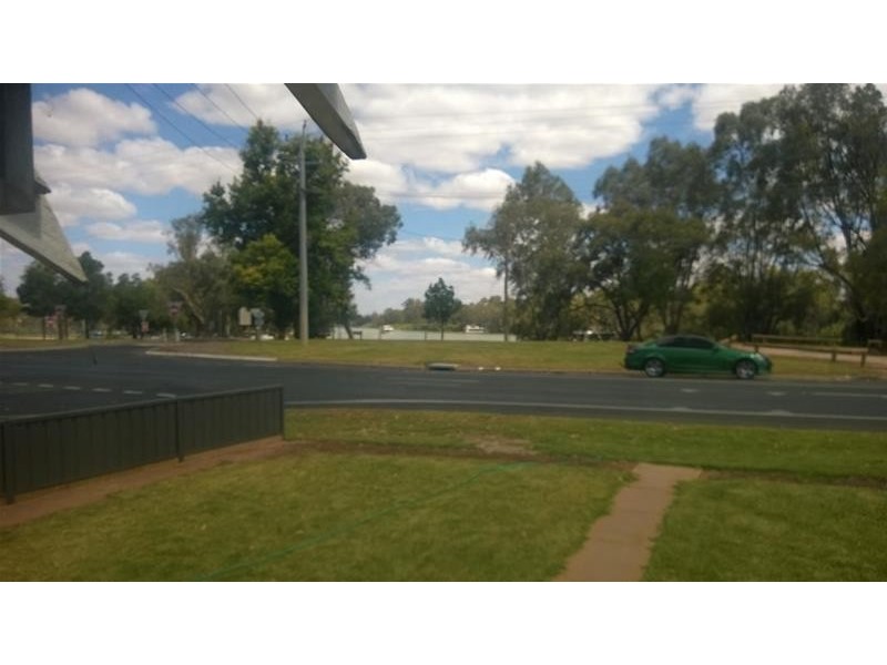 56 Adelaide Street, Gol Gol NSW 2738