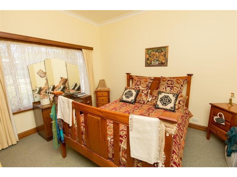 2 Cedar Avenue, Mildura VIC 3500