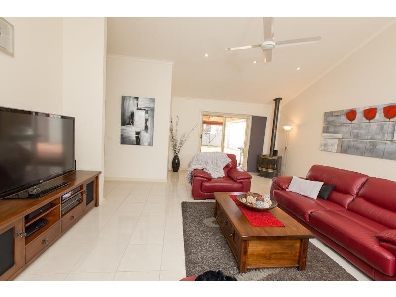 8 Dunning Drive, Mildura VIC 3500