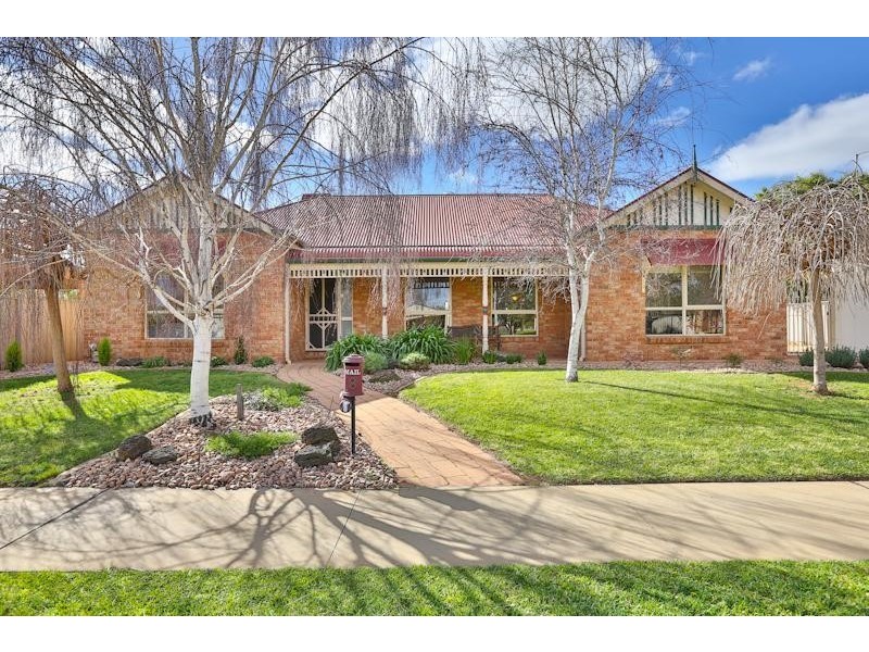 8 Dunning Drive, Mildura VIC 3500