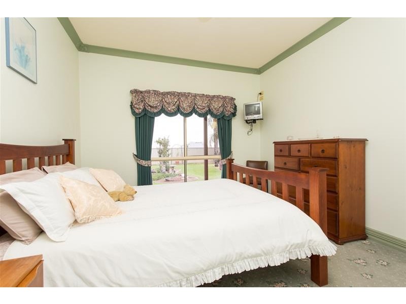 759 Walnut Avenue, Mildura South VIC 3501