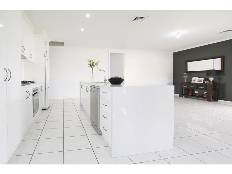 11 Bozzi Court, Mildura VIC 3500
