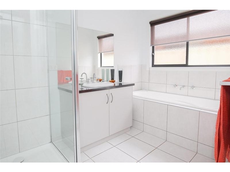 11 Bozzi Court, Mildura VIC 3500