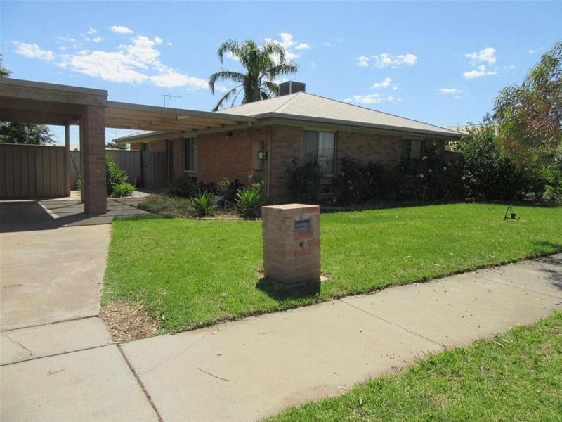 2 Fush Place, Mildura VIC 3500