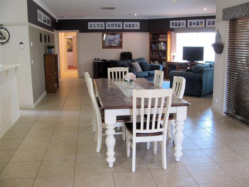 2 Burnside Way, Mildura VIC 3500