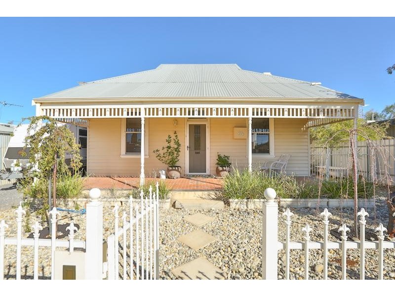 64 Walnut Avenue, Mildura VIC 3500