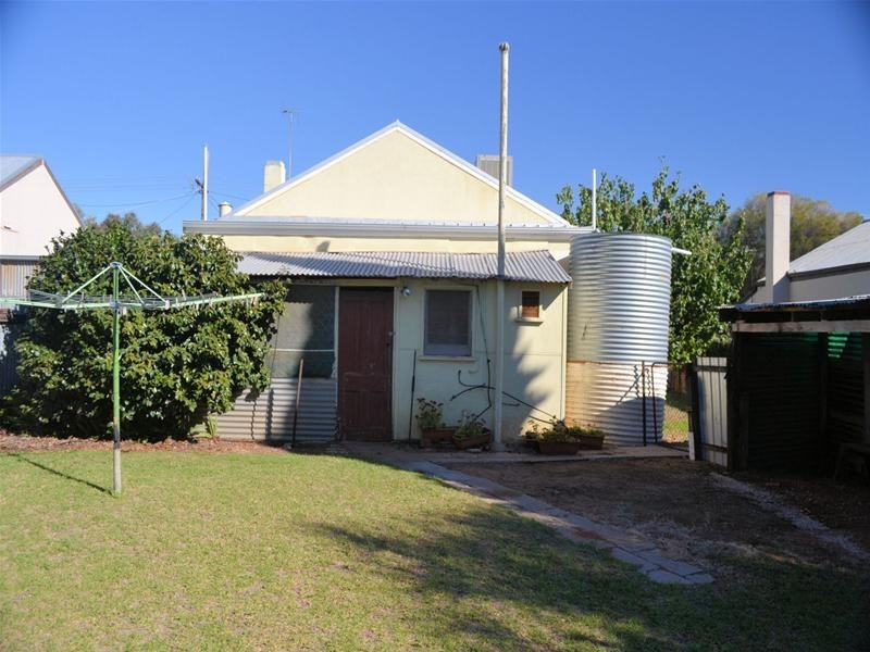 38 Laurel Street, Red Cliffs VIC 3496