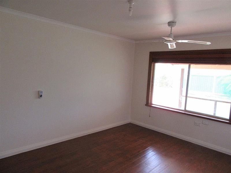 251 Dow Avenue, Birdwoodton VIC 3505