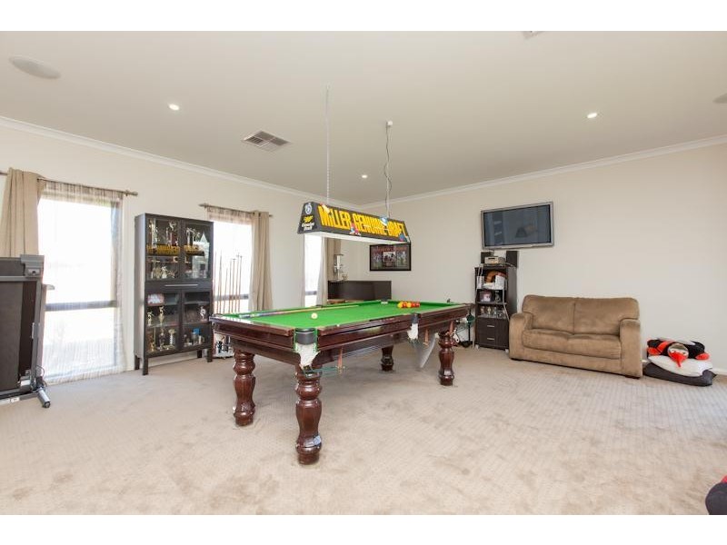 14 Roy Harwood Drive, Irymple VIC 3498