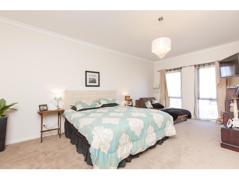 14 Roy Harwood Drive, Irymple VIC 3498