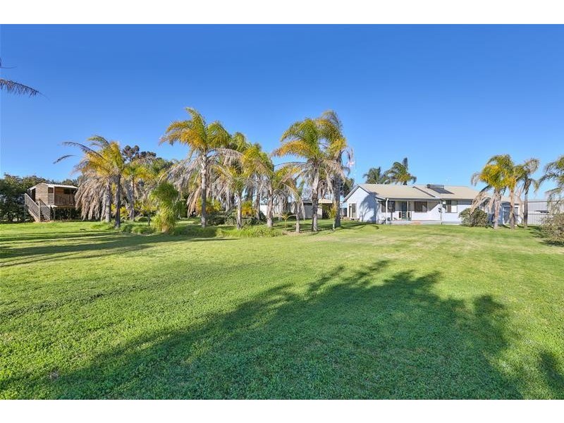 58 Hollins Road, Red Cliffs VIC 3496